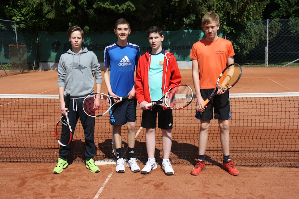 TKJ Tennis B-Junioren - v.l. Tom Lantzsch, Nils Hanne, Ben Wemmer, Alexander Gieseke