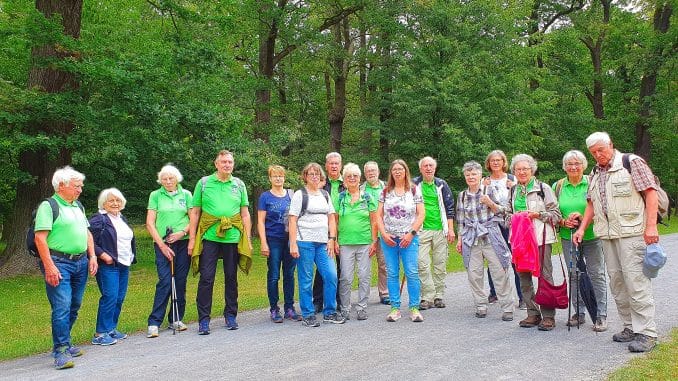 NETZ 25082023 TSV Wanderung in der Eilenriede (Wandergruppe)