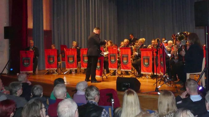 NETZ 19032025 FFW Musikzug Laatzen Jahreskonzert (01)