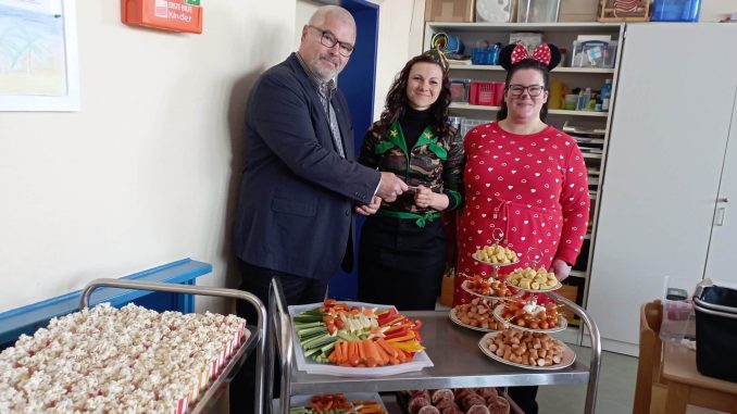 NETZ 24032025 Grundschule und Ortsrat Ahrbergen Powerfrühstück